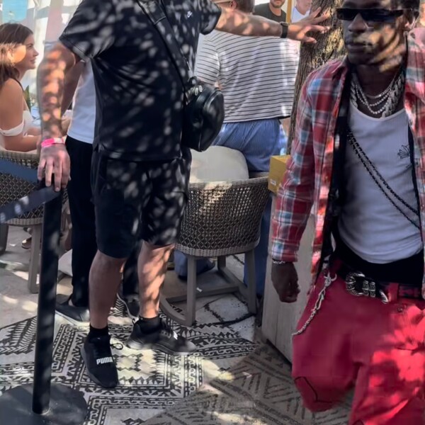 Travis Scott x Air Jordan 1 Low "Shy Pink" (DM7866-106) Erscheinungsdatum