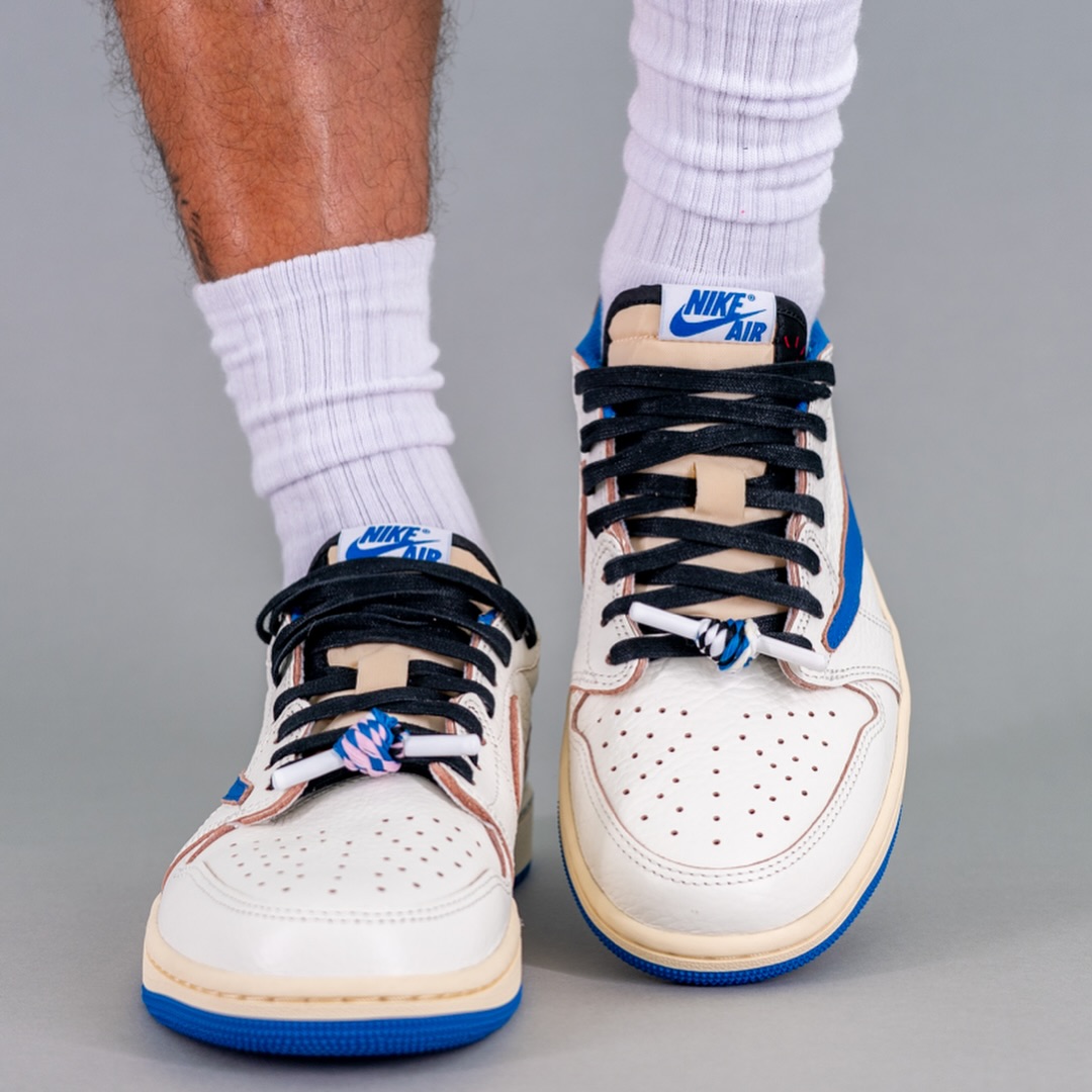 Fragment x Travis Scott x Air Jordan 1 Low Detailed Look