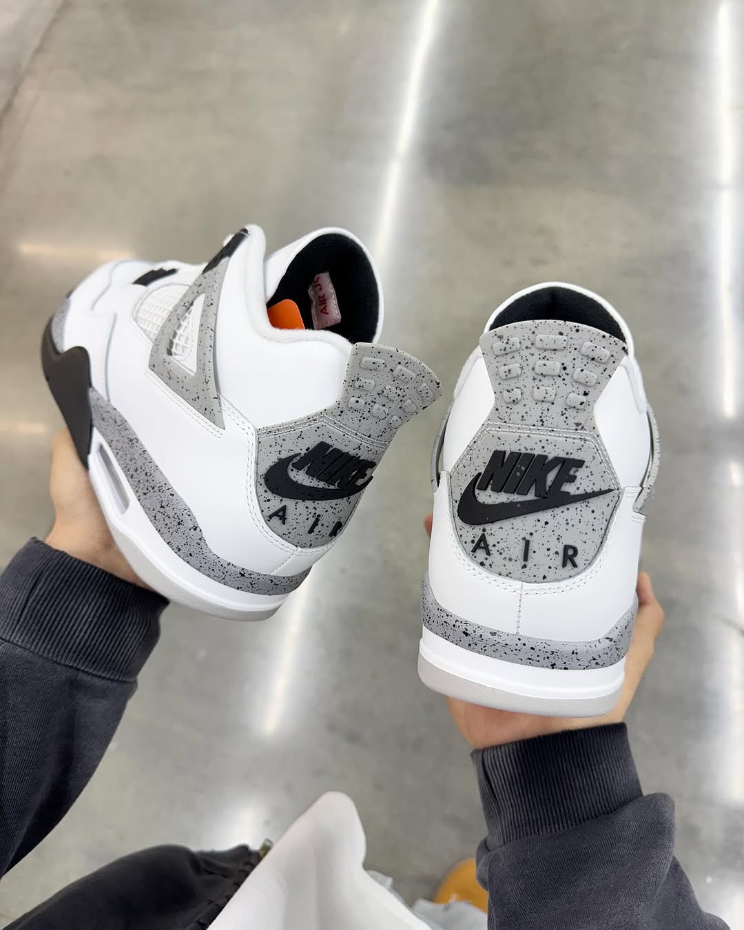 Air Jordan 4 "White Cement" Air Jordan 4 "White Cement"