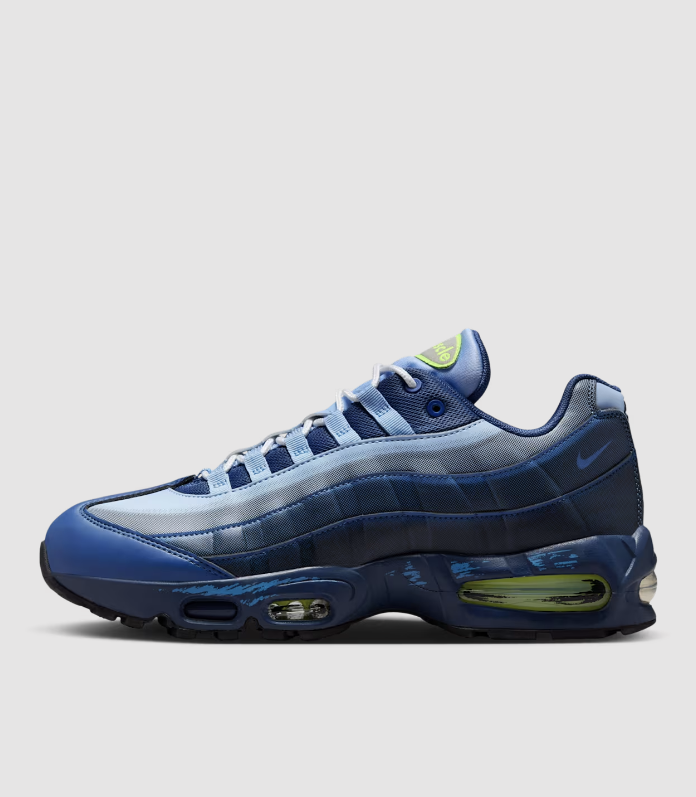 Yu-Gi-Oh! x Nike Air Max Muscle 95 "Joey" Yu-Gi-Oh! x Nike Air Max Muscle 95 Joey side view