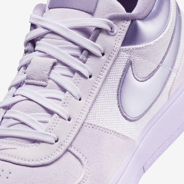 Nike Book 1 