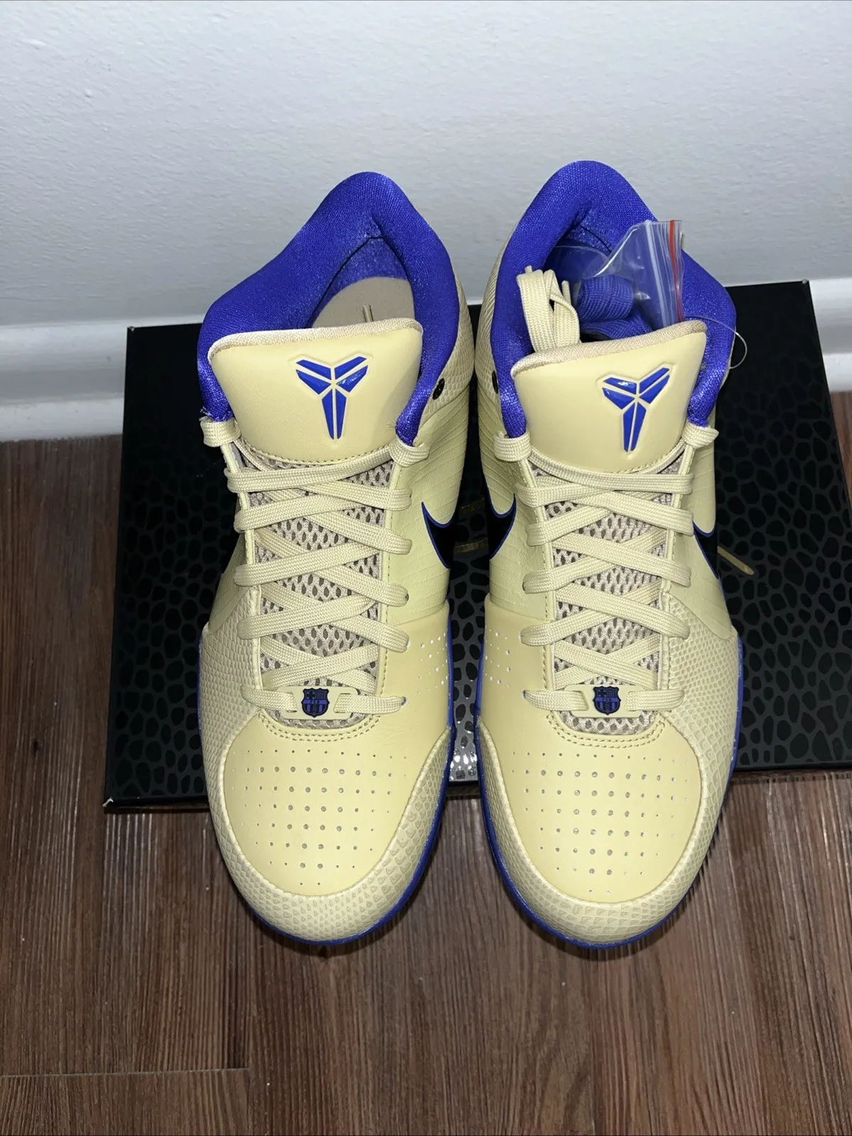 FC Barcelona x Nike Kobe 4 Protro FC Barcelona x Nike Kobe 4 Protro resting on black box with premium leather details