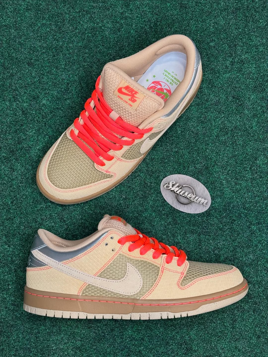 Nike SB Dunk Low "Som Tum"