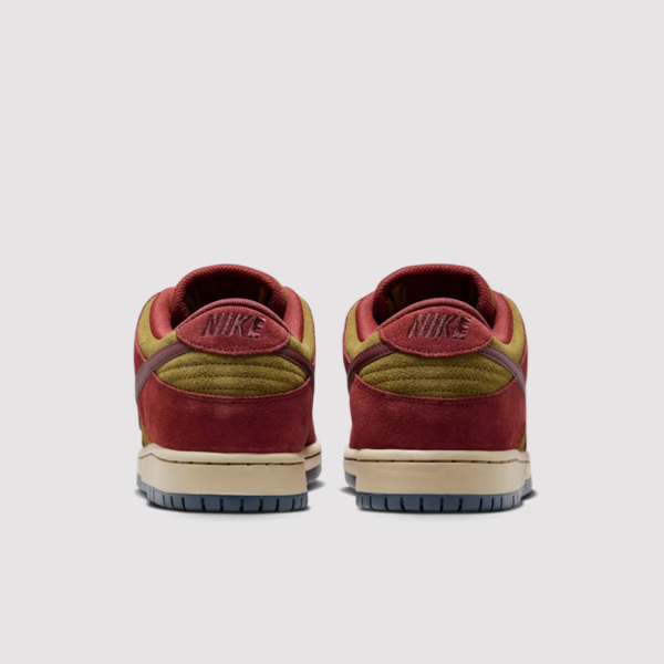 Nike SB Dunk Low "Dark Team Red Olive Flak" (HQ1625-600) Release Date Nike SB Dunk Low "Dark Team Red Olive Flak" (HQ1625-600) Release Date