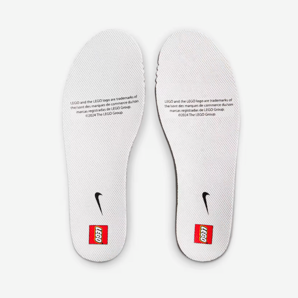 LEGO x Nike Dunk Low GS "Sail" (IF2117-100) Release Date