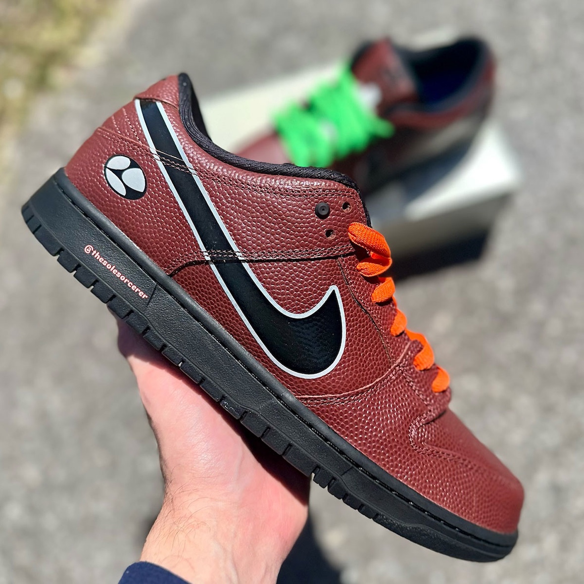 Limosine Skateboards x Nike SB Dunk Low in hand look
